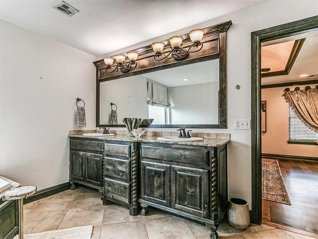 Photo 31 — 16233 Josiah Place, Edmond, OK 73013