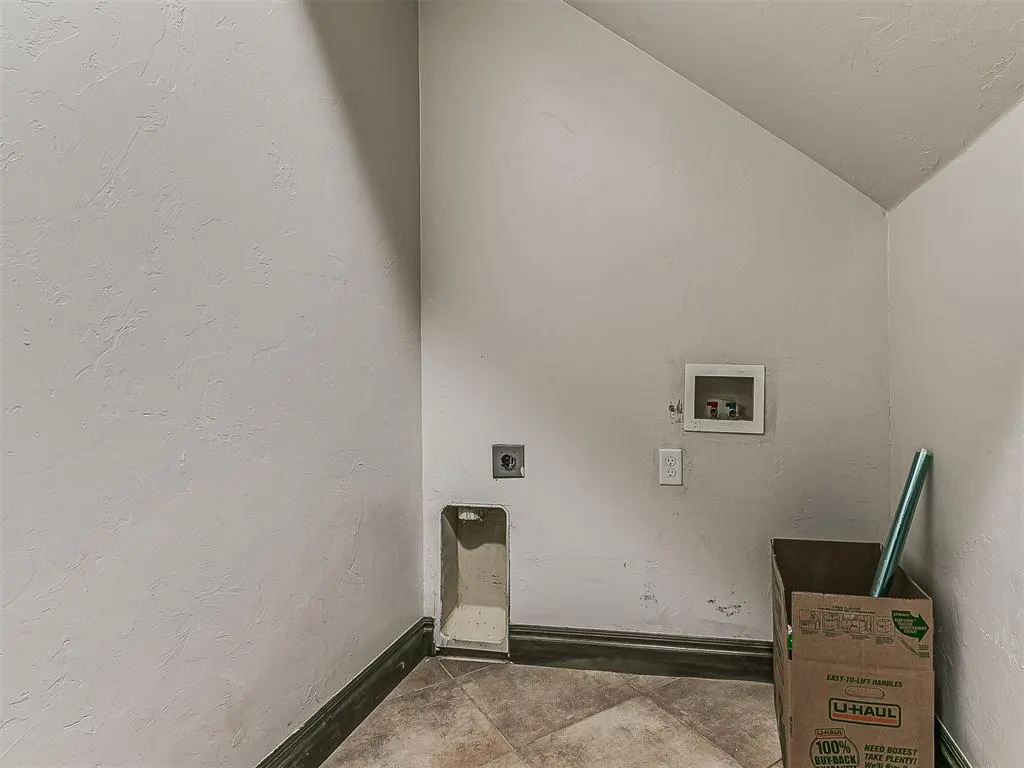 Photo 35 — 16233 Josiah Place, Edmond, OK 73013