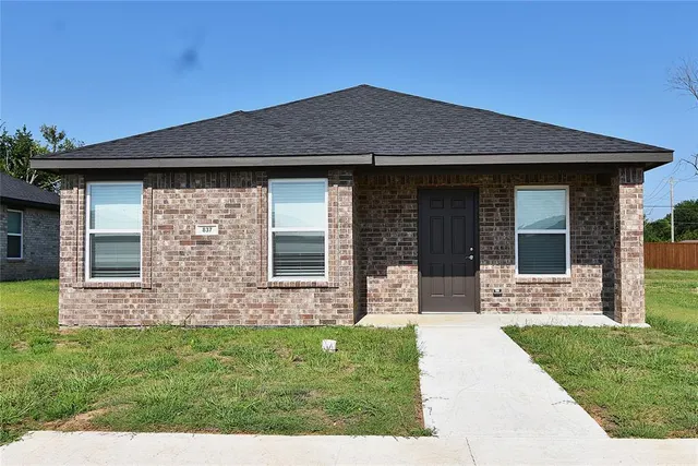Front exterior — 837 Elm Street, Seminole, OK 74868