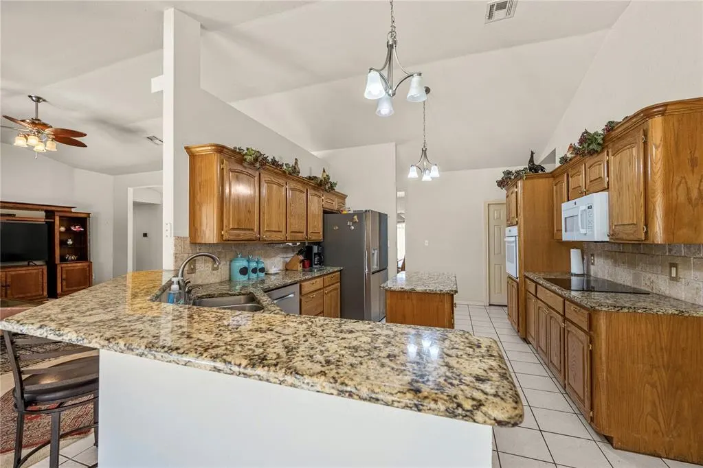 Photo 31 — 11 NW Sandy Trail Lane, Lawton, OK 73505