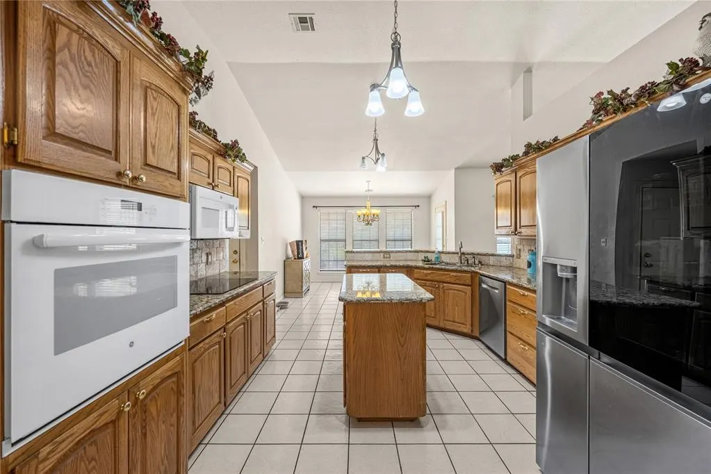 Photo 33 — 11 NW Sandy Trail Lane, Lawton, OK 73505