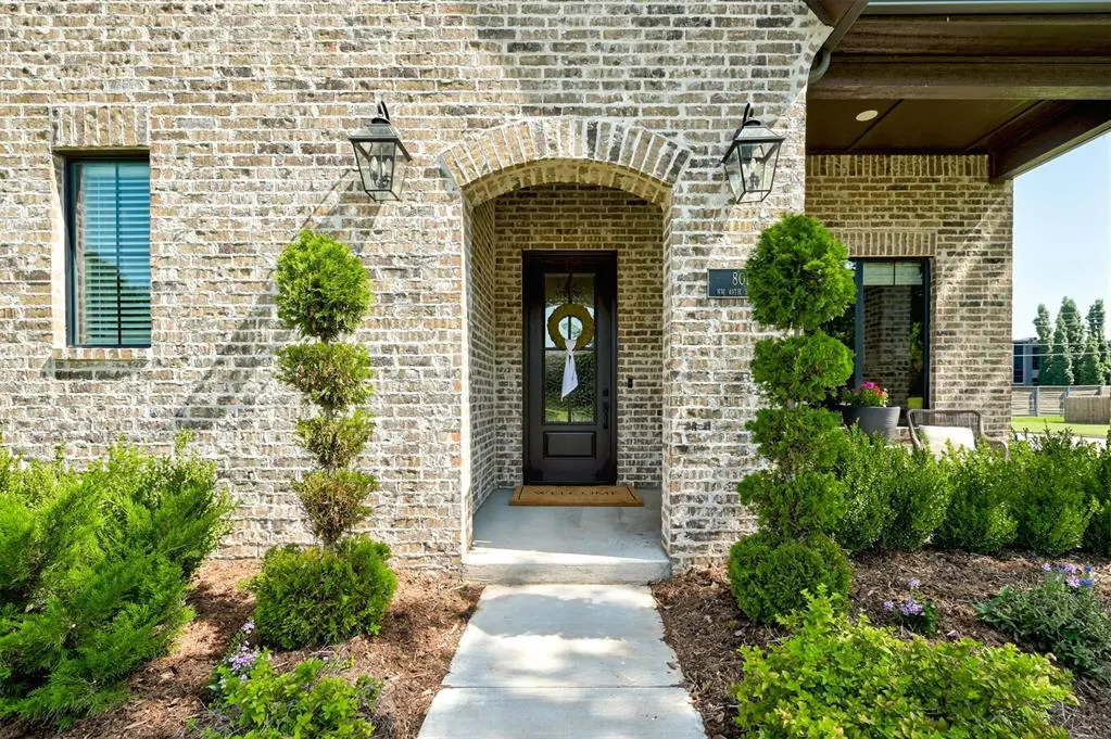 Photo 2 — 801 NW 49th Street, Oklahoma City, OK 73118