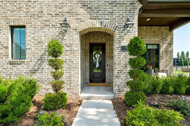 Photo 2 — 801 NW 49th Street, Oklahoma City, OK 73118