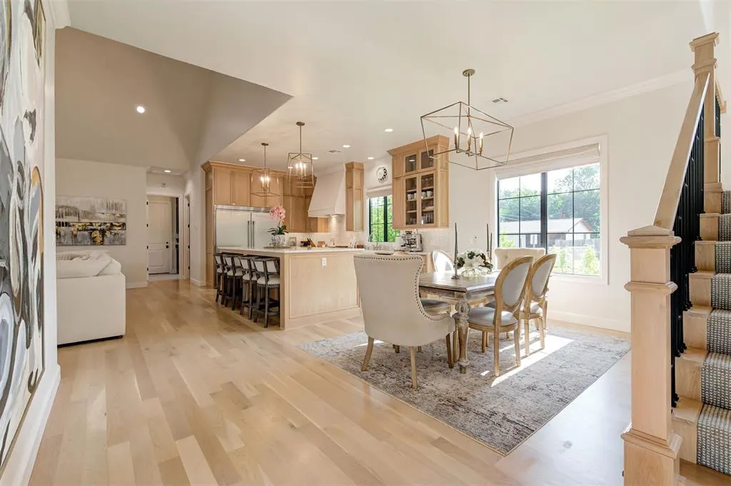 Photo 5 — 801 NW 49th Street, Oklahoma City, OK 73118