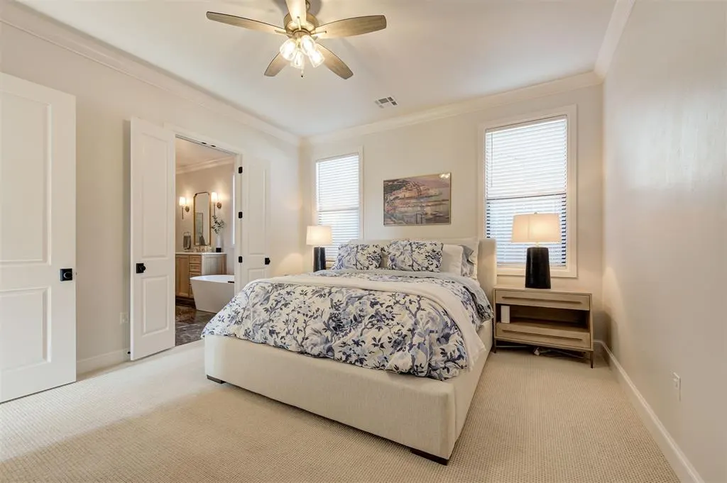 Photo 12 — 801 NW 49th Street, Oklahoma City, OK 73118