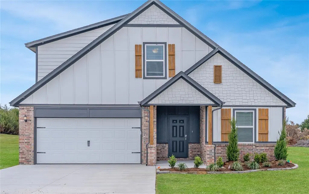 Front exterior — 5260 Bluestem Avenue, Guthrie, OK 73044