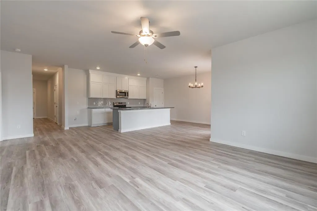 Photo 8 — 5260 Bluestem Avenue, Guthrie, OK 73044