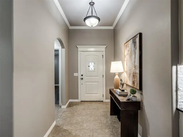 Photo 3 — 4901 Wister Lane, Edmond, OK 73025