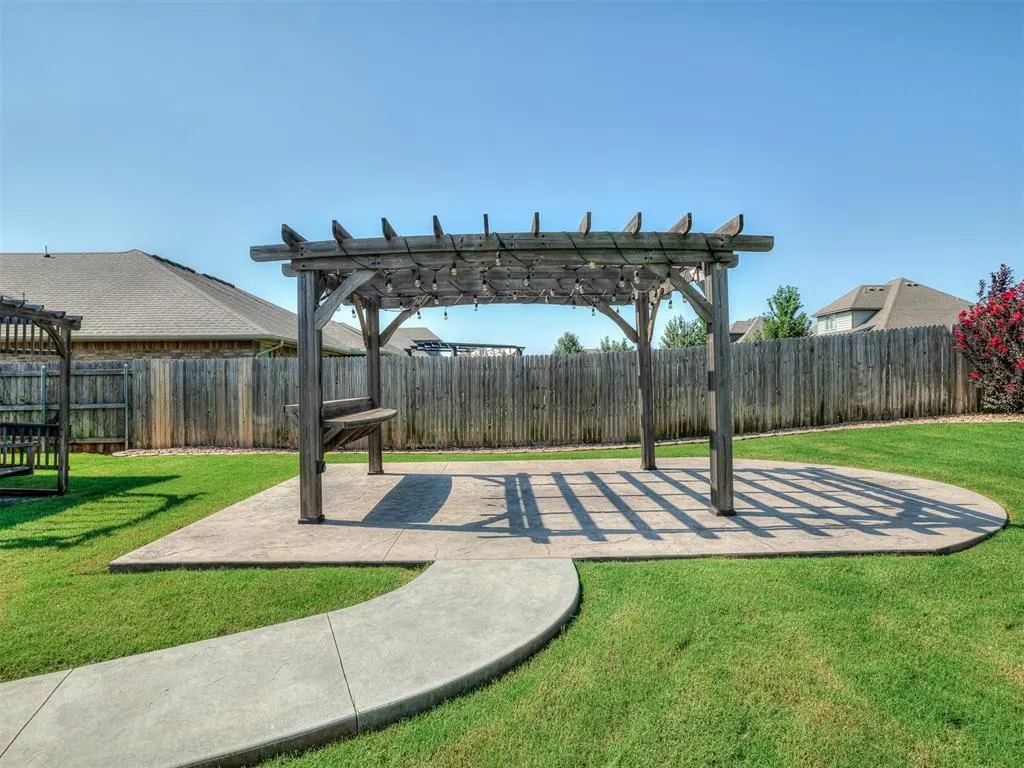 Photo 37 — 4901 Wister Lane, Edmond, OK 73025