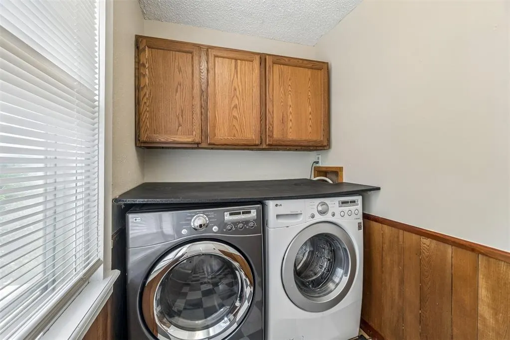 Photo 24 — 208 NW 17th Street, Oklahoma City, OK 73103