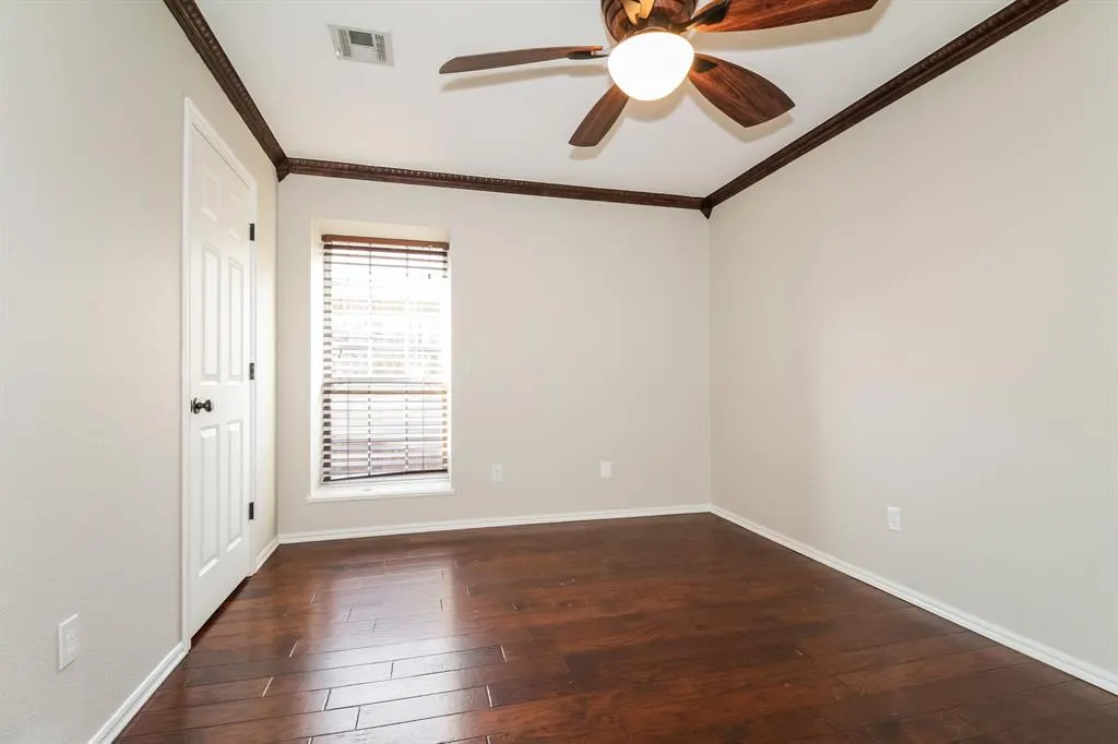 Photo 13 — 2809 Victoria Drive, Norman, OK 73072