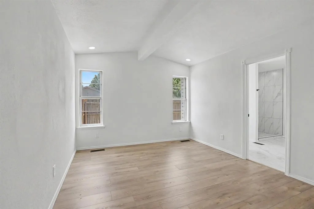Photo 16 — 10333 Glascow Drive, Yukon, OK 73099