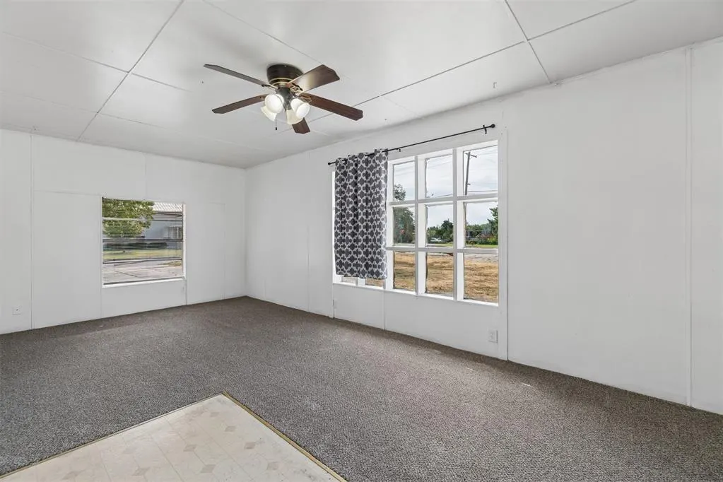 Photo 16 — 3705 N Cromwell Avenue, Oklahoma City, OK 73112