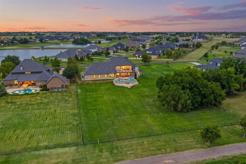 Photo 6 — 21577 Villagio Drive, Edmond, OK 73012