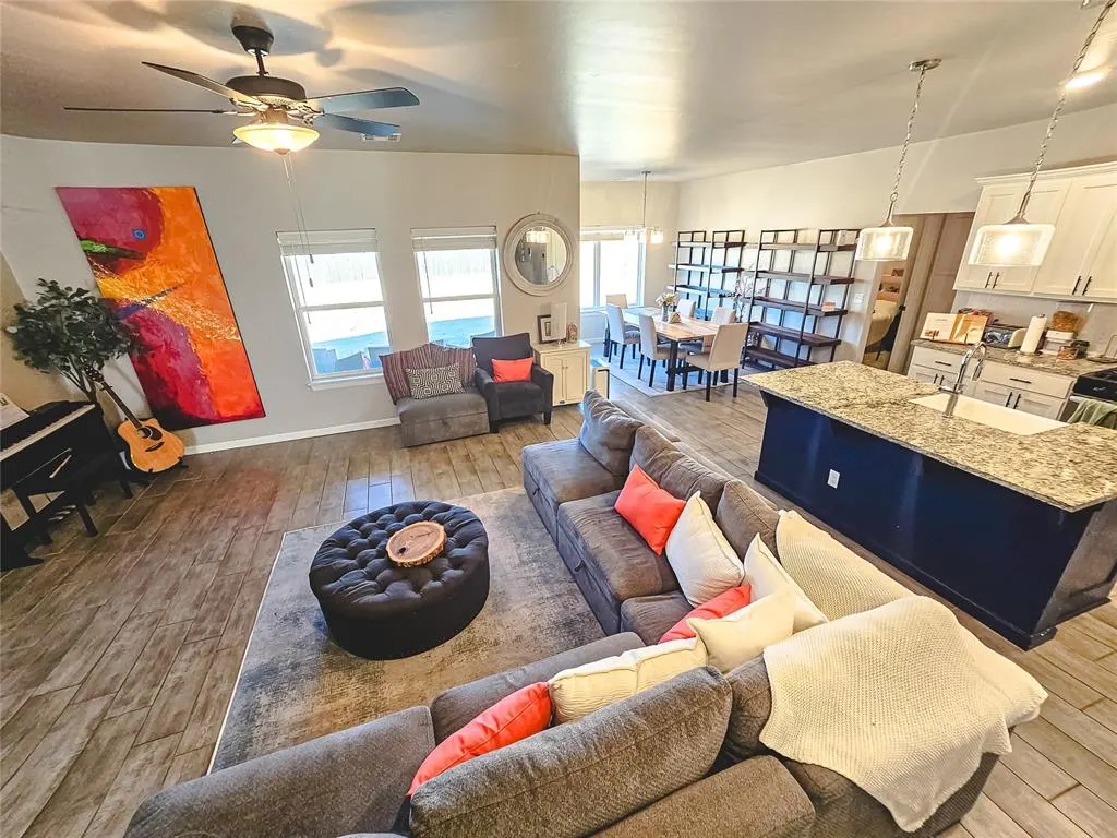 Photo 11 — 13525 NW 1st Terrace, Yukon, OK 73099