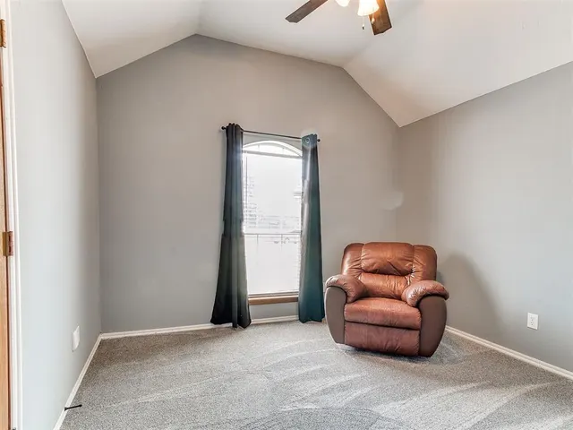Photo 7 — 341 E Plantation Terrace, Mustang, OK 73064