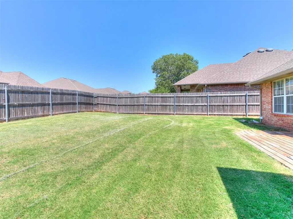 Photo 46 — 341 E Plantation Terrace, Mustang, OK 73064