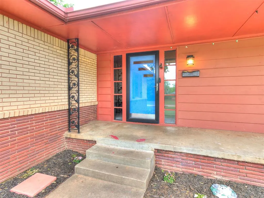 Photo 3 — 3117 Mockingbird Lane, Oklahoma City, OK 73110