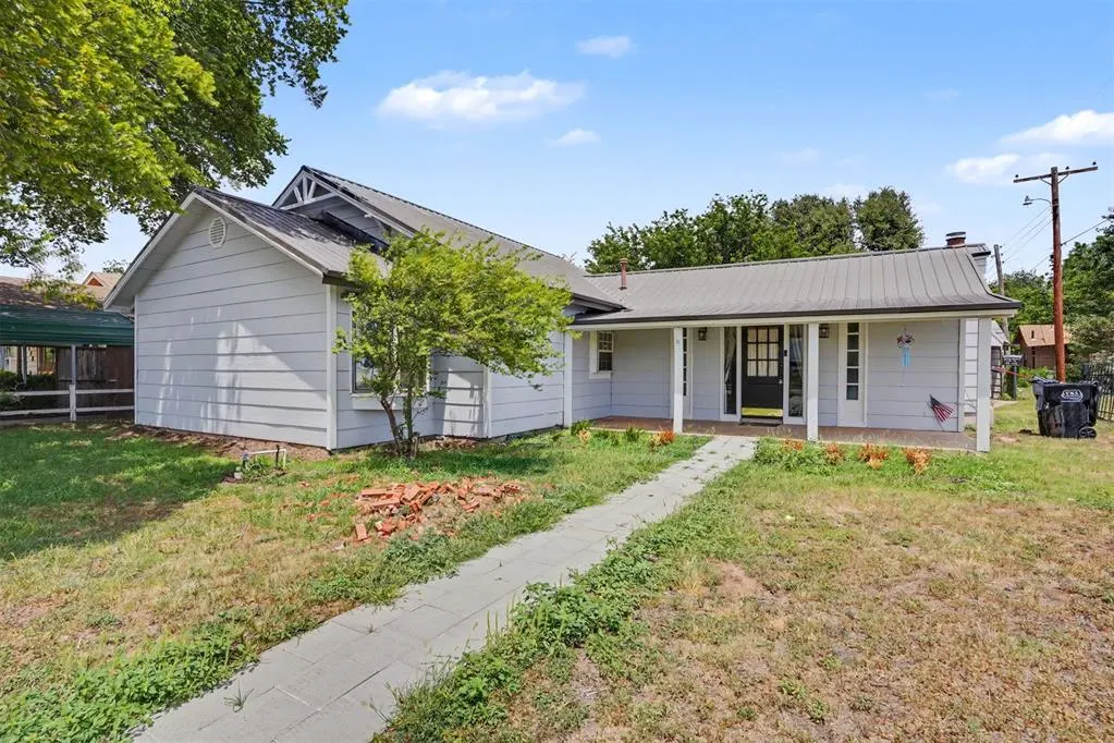 Photo 6 — 110 W Davis Street, Tipton, OK 73570