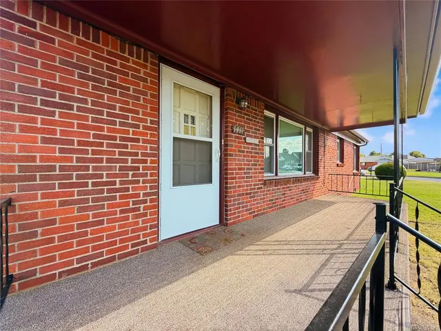 Photo 3 — 1411 S Reno Avenue, El Reno, OK 73036