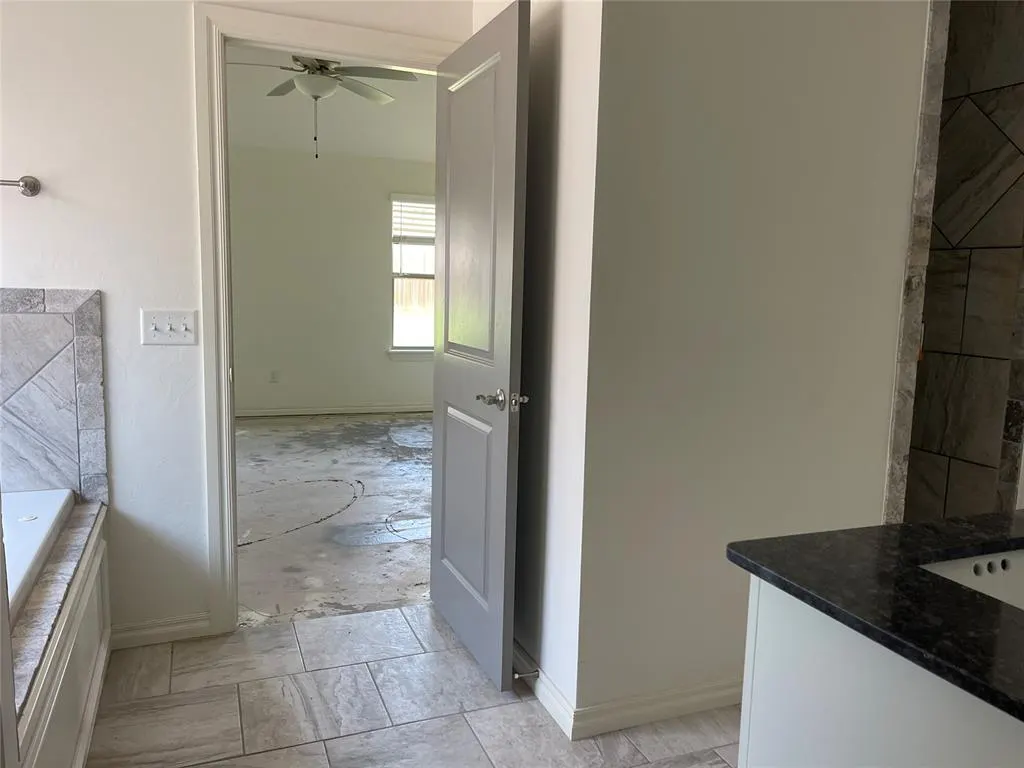 Photo 4 — 1637 NE 35th Street, Oklahoma City, OK 73160