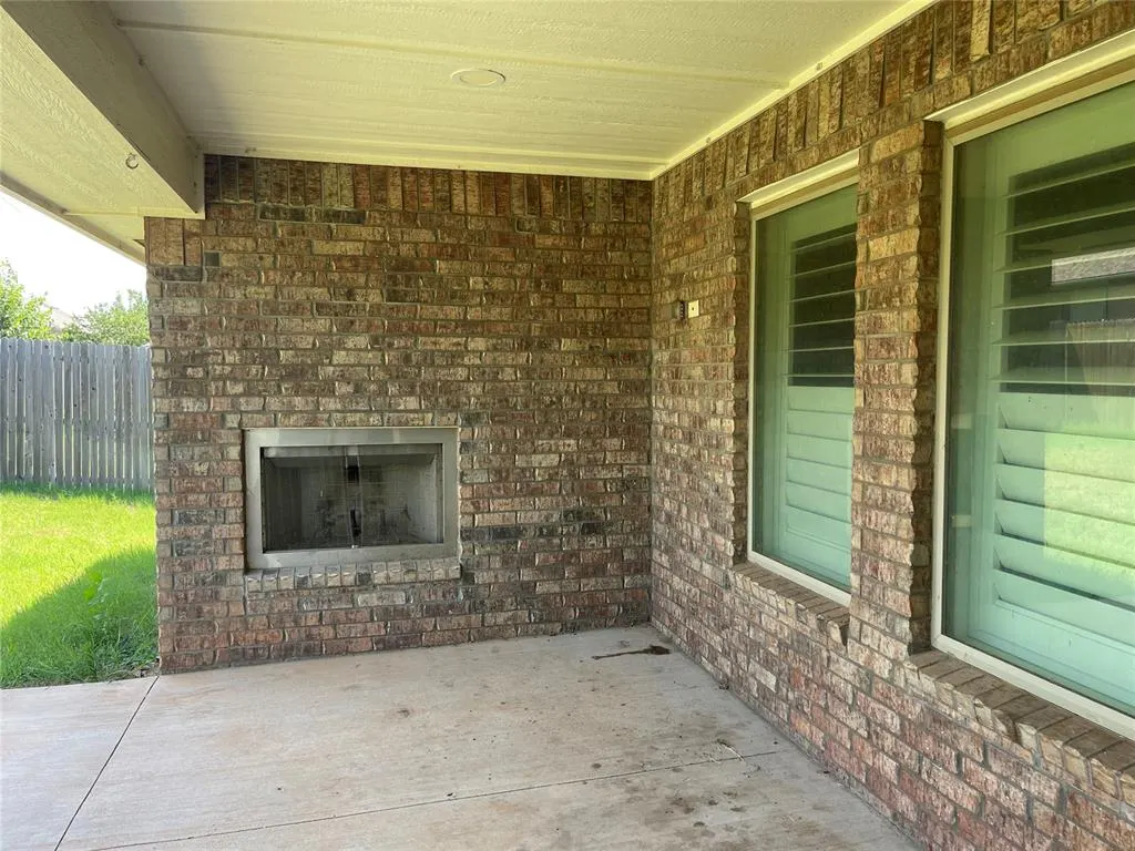 Photo 21 — 1637 NE 35th Street, Oklahoma City, OK 73160