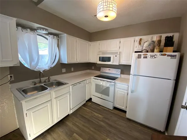Photo 4 — 125 W Acres Street N, Norman, OK 73069