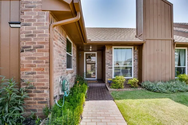 Photo 2 — 6416 Galaxie Terrace, Oklahoma City, OK 73132