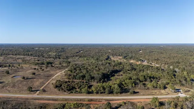 Photo 2 — 16645 Slaughterville Road, Lexington, OK 73051