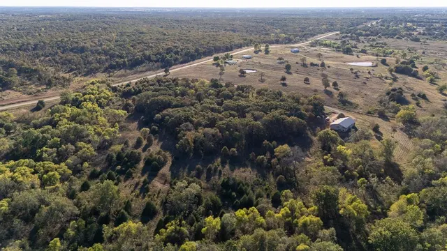 Photo 5 — 16645 Slaughterville Road, Lexington, OK 73051