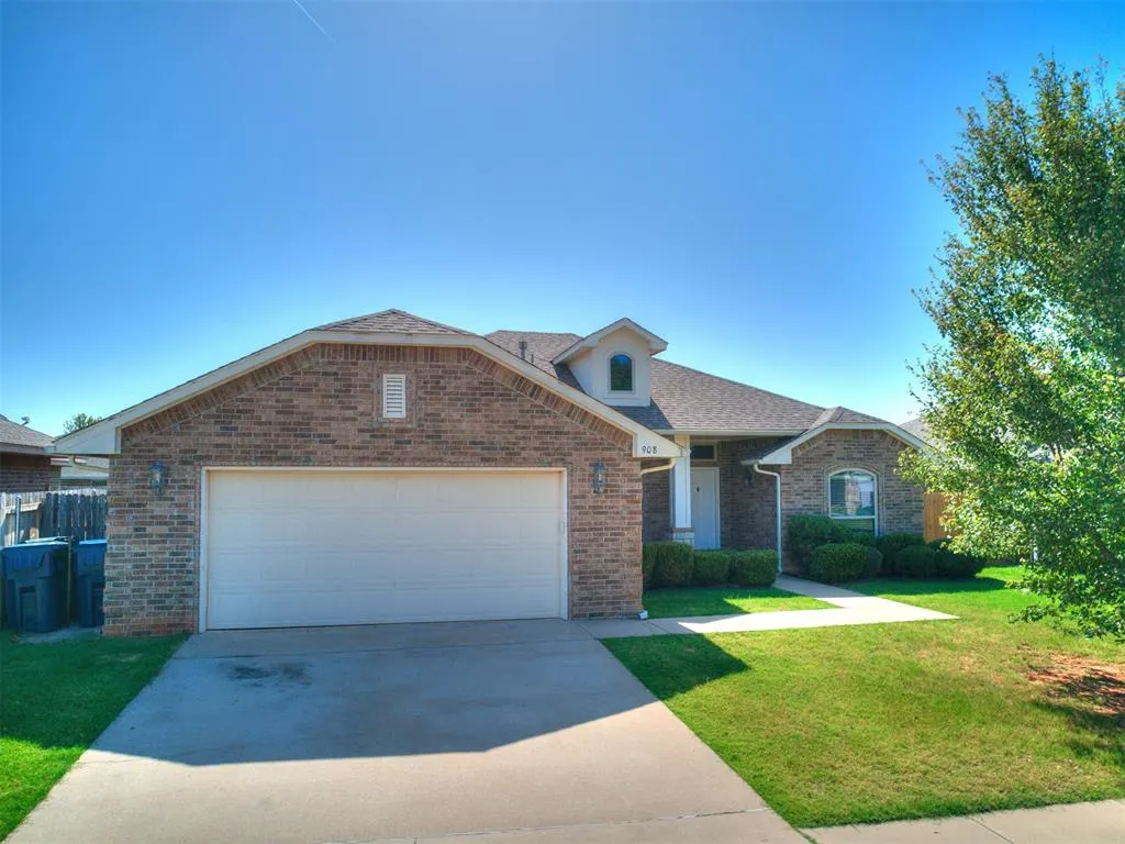 Photo 27 — 908 Laurel Creek Drive, Yukon, OK 73099