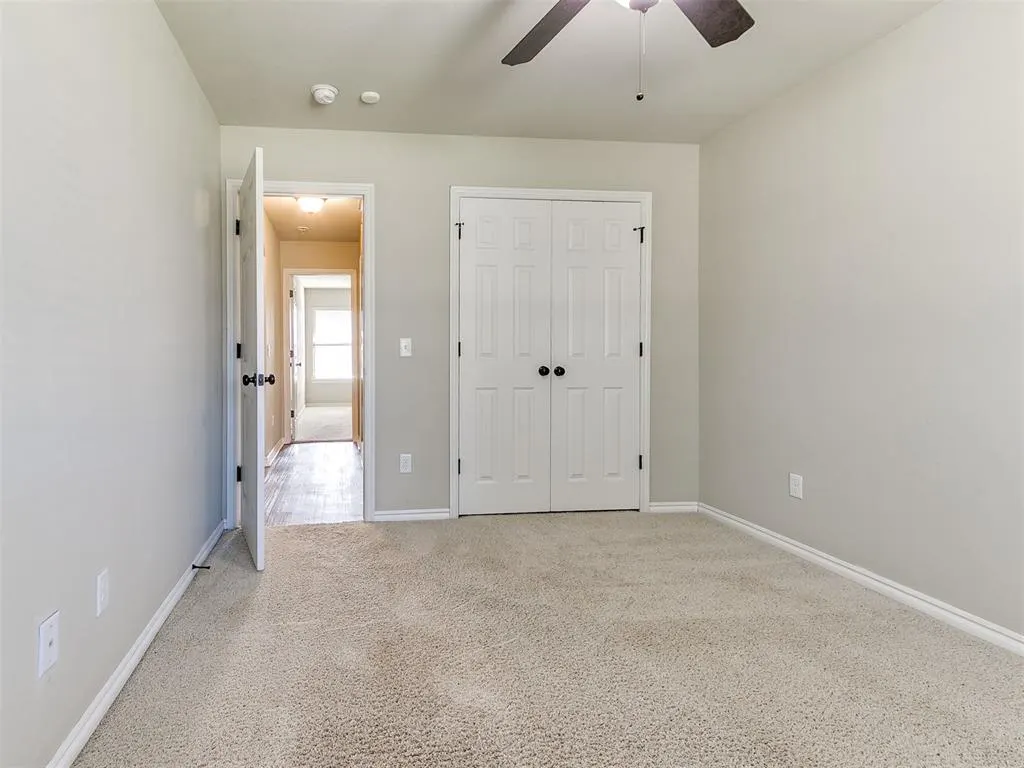 Photo 13 — 908 Laurel Creek Drive, Yukon, OK 73099