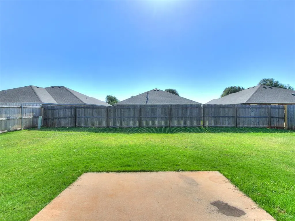 Photo 29 — 908 Laurel Creek Drive, Yukon, OK 73099