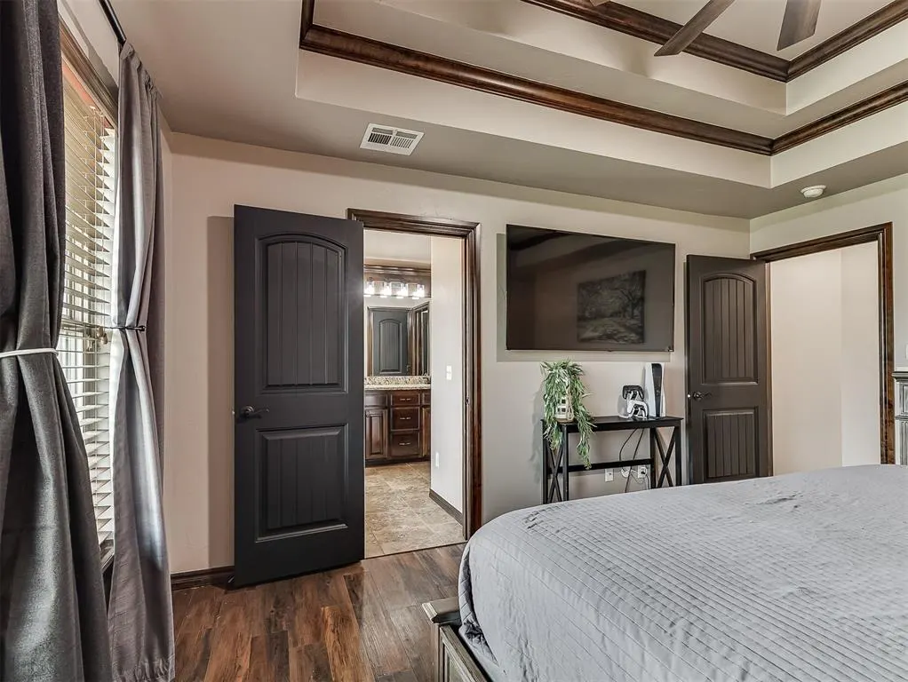 Photo 18 — 11928 SW 17th Street, Yukon, OK 73099
