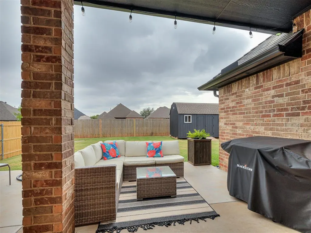 Photo 30 — 11928 SW 17th Street, Yukon, OK 73099