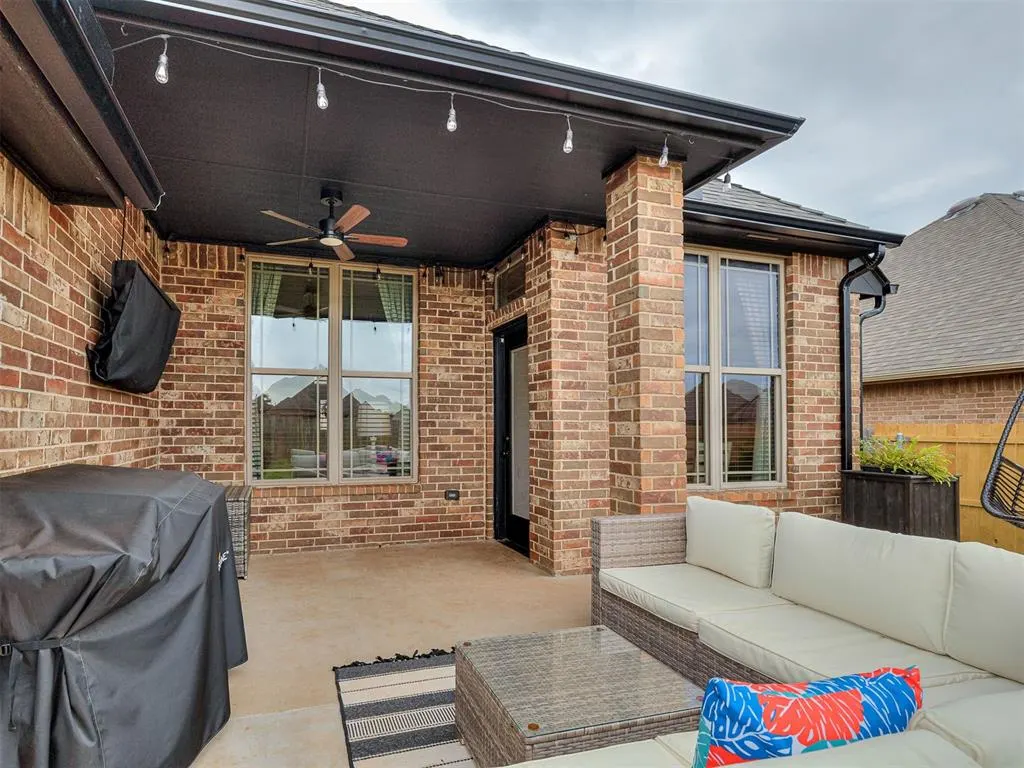 Photo 32 — 11928 SW 17th Street, Yukon, OK 73099