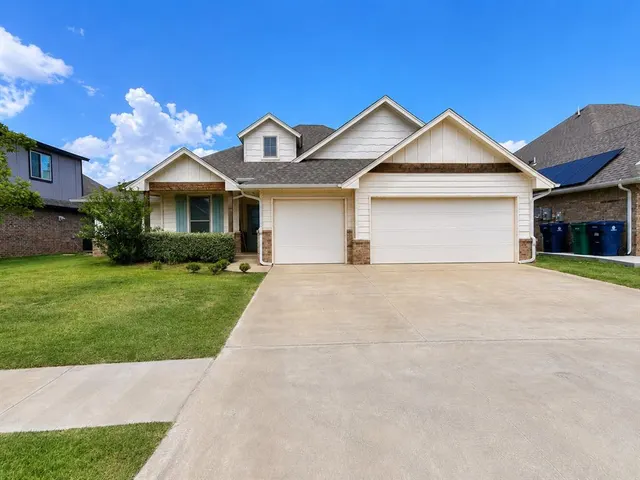 Photo 2 — 9225 NW 88th Street, Yukon, OK 73099