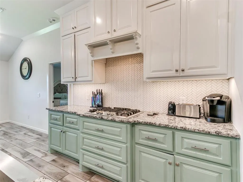 Photo 9 — 9225 NW 88th Street, Yukon, OK 73099
