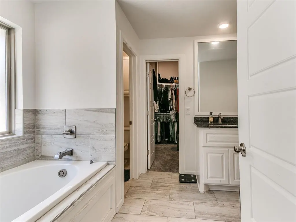 Photo 22 — 9225 NW 88th Street, Yukon, OK 73099