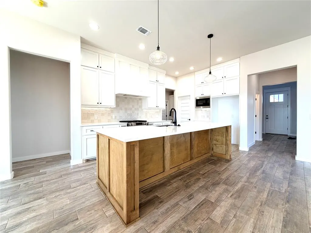 Photo 6 — 25102 Ethan Street, Cashion, OK 73016