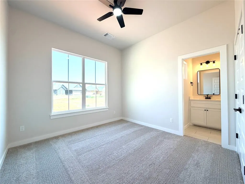 Photo 16 — 25102 Ethan Street, Cashion, OK 73016