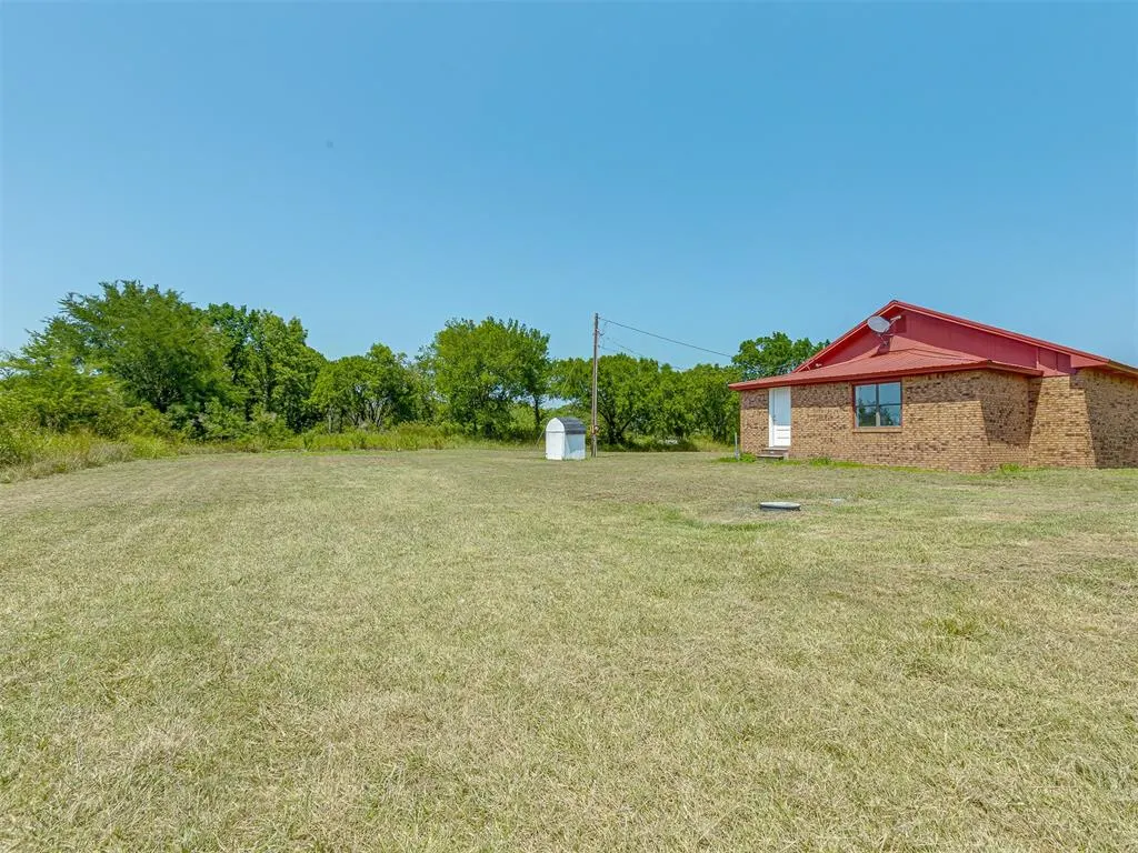 Photo 38 — 13205 Ns 3550 Road, Maud, OK 74854
