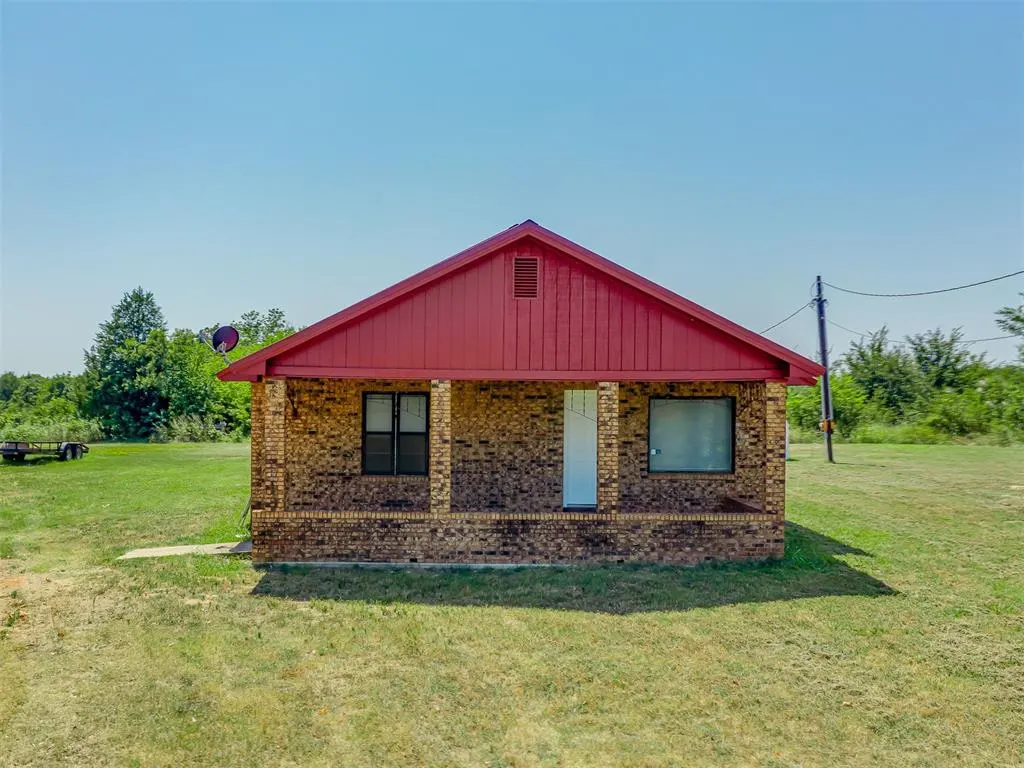 Photo 40 — 13205 Ns 3550 Road, Maud, OK 74854