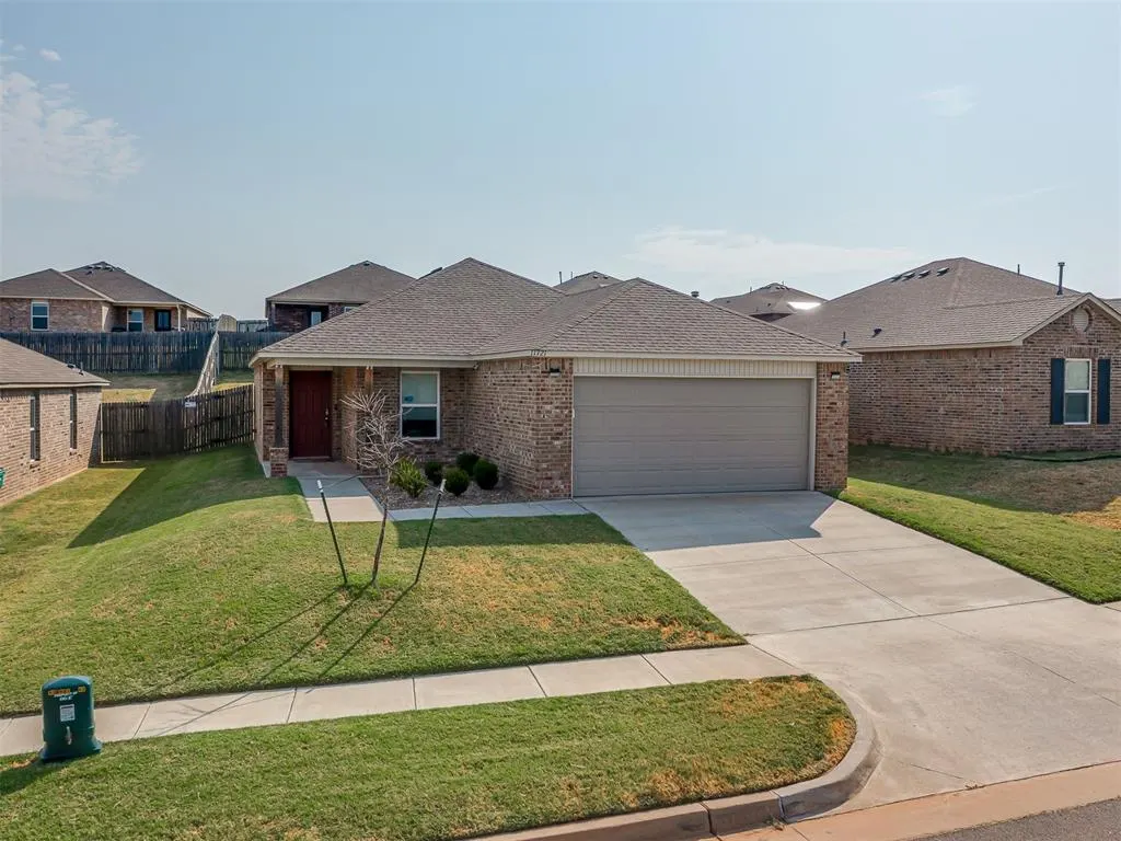 Photo 40 — 11721 NW 95th Street, Yukon, OK 73099