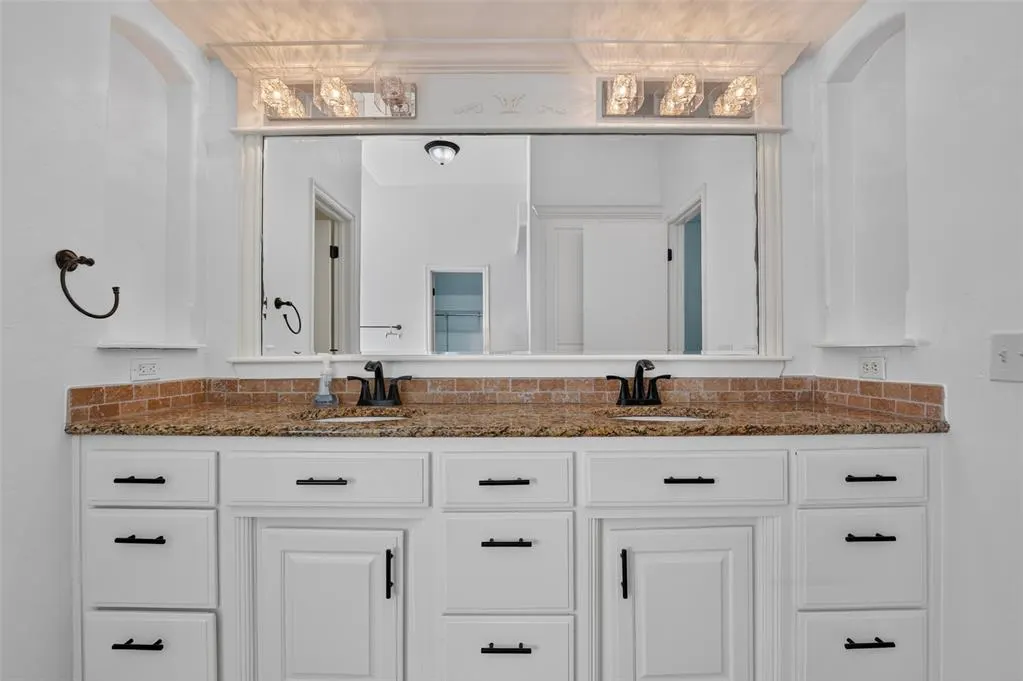 Photo 27 — 19504 Chestermere Circle, Edmond, OK 73012