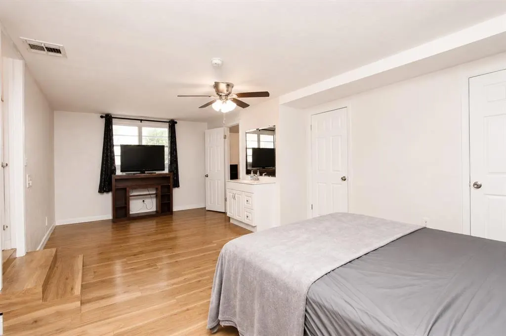 Photo 11 — 502 W Broadway Street, Altus, OK 73521