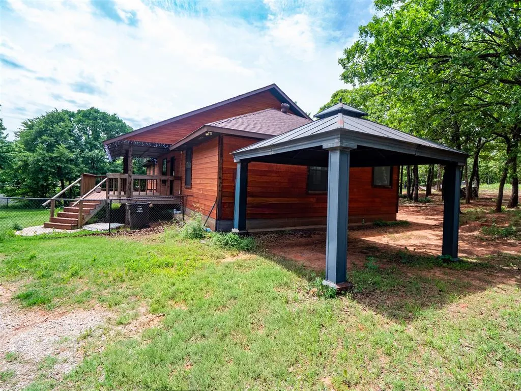 Photo 3 — 38 S Parkwood Drive, Luther, OK 73054
