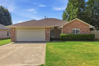 Sold home at 10116 Glascow Drive