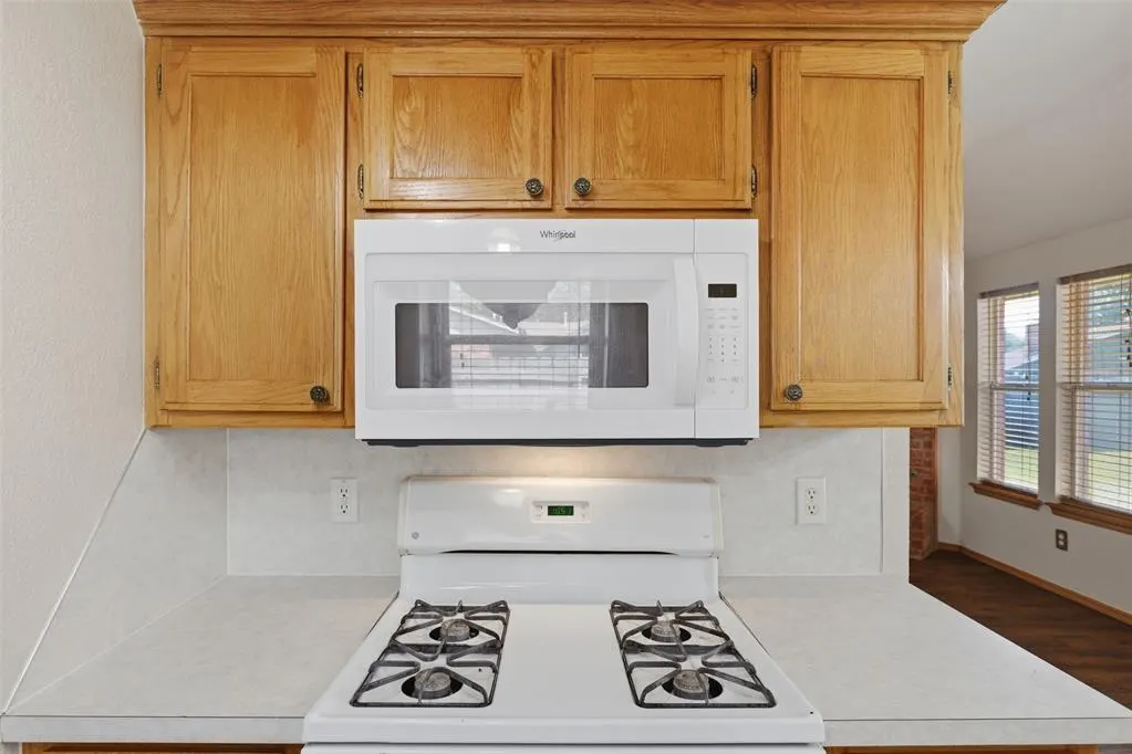 Photo 13 — 10116 Glascow Drive, Yukon, OK 73099