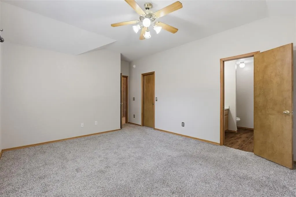 Photo 17 — 10116 Glascow Drive, Yukon, OK 73099